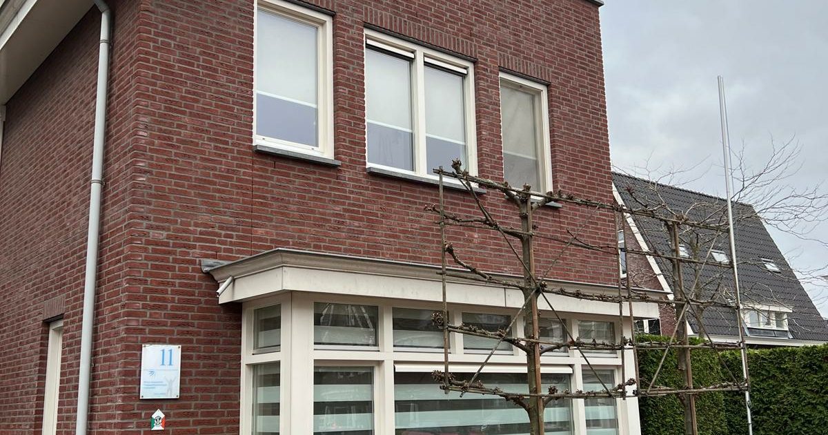 0f25852c-5573-43d3-aaaa-514975b75853